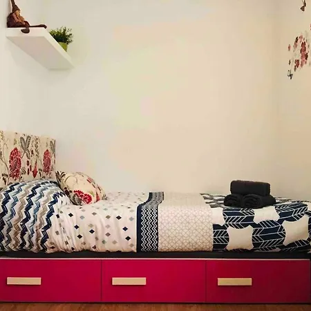 Great Close To Center * Valence